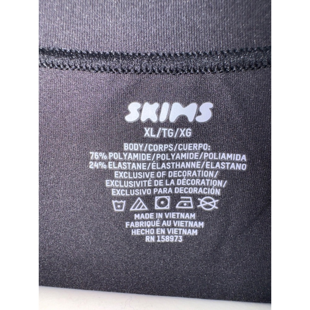 SKIMS T-Shirt XL black Minimalist Crew Neck Stretch Career clean girl office - Picture 2 of 5